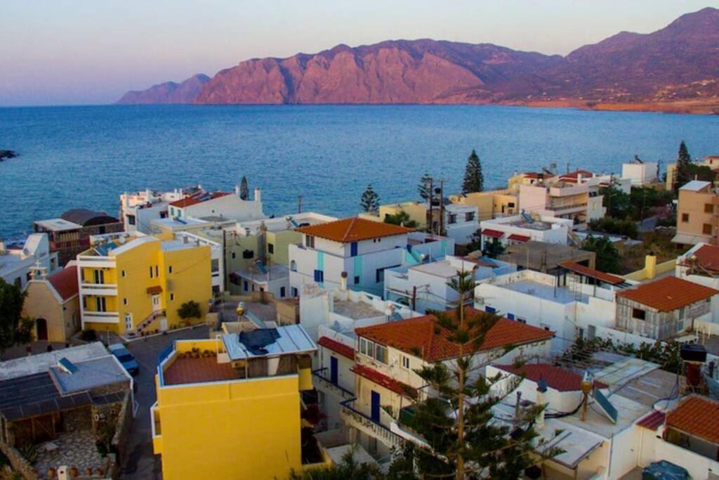 Romantic House 6 Steps From The Sea Mókhlos Exterior foto